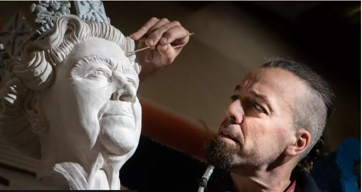 King Charles To Meet Stonemason Who Created Statue Of Queen