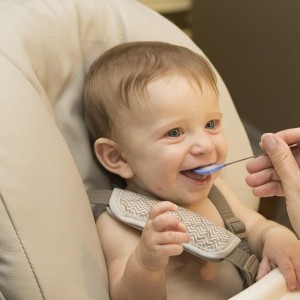 Reckitt Expects U.S. Infant Formula Shortage Until Spring