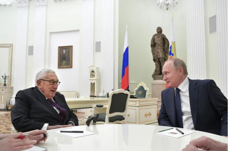 Kyiv Slams Kissinger Over Call To Negotiate With Russia For Peace