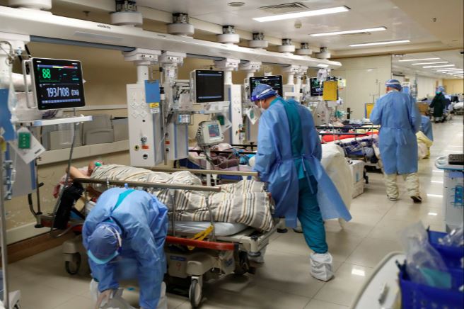 Chinese Hospitals, Funeral Homes 'Extremely Busy' As COVID Spreads Unchecked