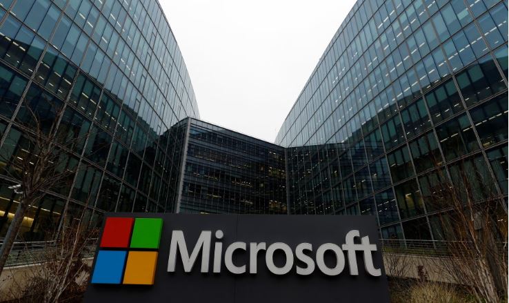 Microsoft Probes Teams, Outlook Outage As Thousands Of Users Report Disruption