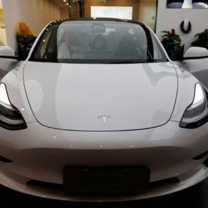 teslas-china-sales-slow-as-price-cut-boost-wanes