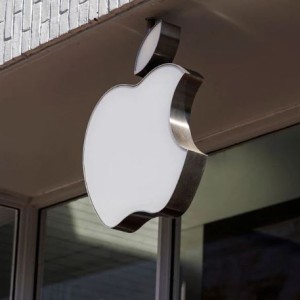 apple-may-launch-mixed-reality-device-this-year-but-were-not-scared-htc-ceo-says