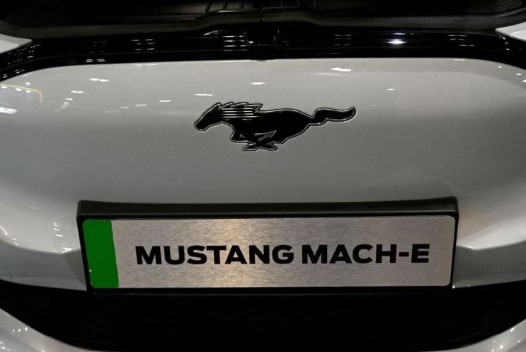 Ford Discounts Mustang Mach-E Electric SUVs In China