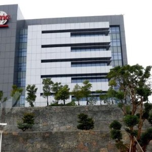 tsmc-founder-says-he-supports-us-efforts-to-slow-chinas-chip-advances