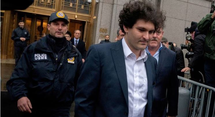 U.S. Charges FTX's Bankman-Fried With Paying $40 Mln Chinese Bribe