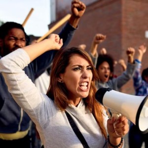 teachers-in-england-reject-pay-offer-announce-further-strikes