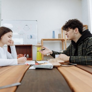 15 Effective Ways to Network as an Online Student