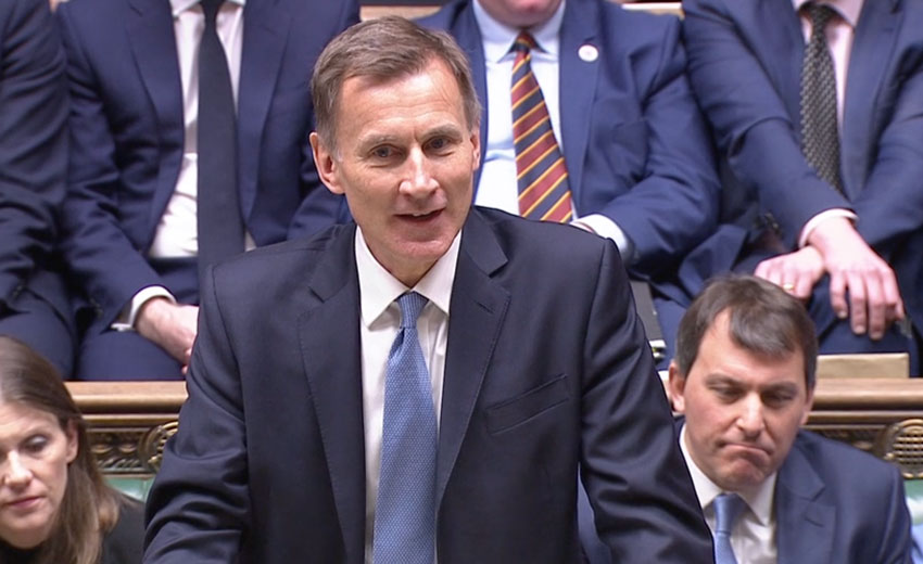  Hunt ponders National Insurance reductions for Budget.