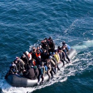 uk-plan-to-give-migrants-thousands-to-move-to-rwanda-voluntarily