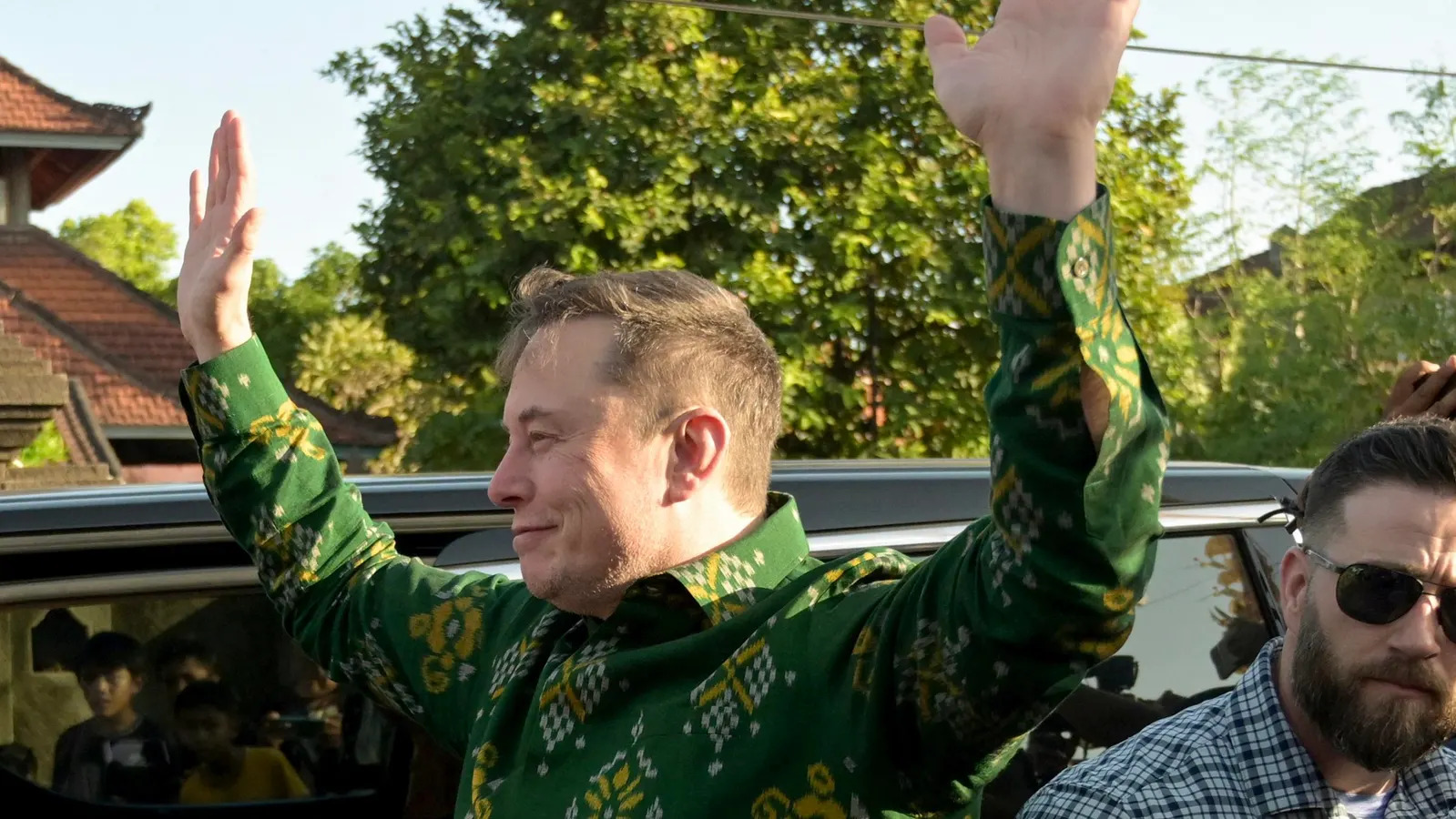 Tesla shareholders to vote whether Elon Musk deserves the billions Delaware judge struck down