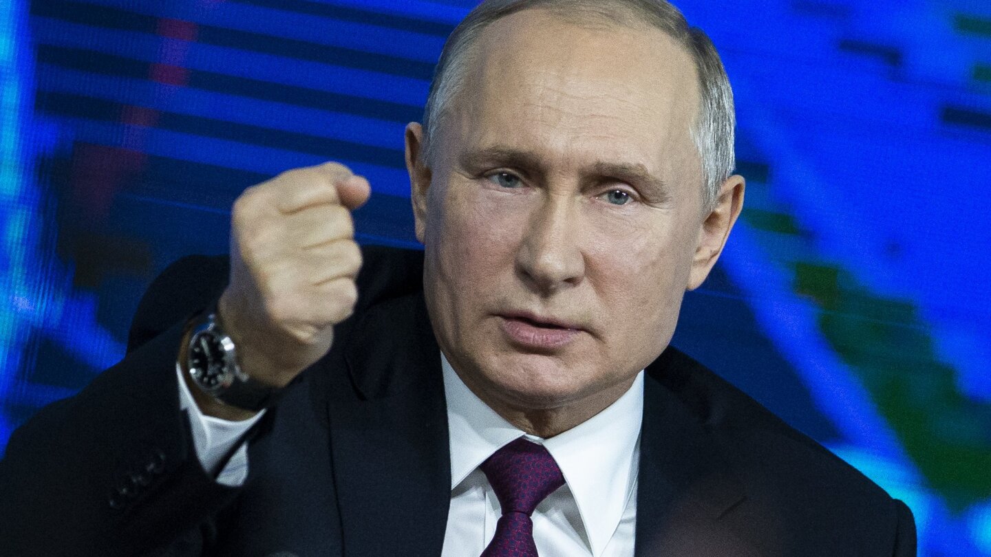 'Close to the Point of No Return': Putin issues ominous warning in attack on West