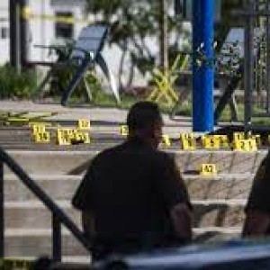 shooting-in-detroit-suburb-injures-9-leaving-an-8-year-old-in-critical-condition