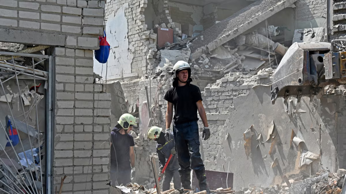 Russian missile attack kills 29, hits children's hospital, Ukraine says