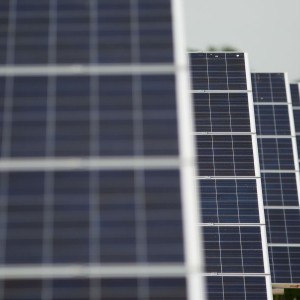government-approves-three-new-solar-farms-that-could-power-400000-homes