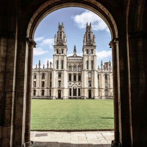 fewer-international-students-mean-higher-fees-for-british-undergrads-and-fewer-uk-institutions