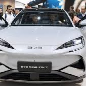 breaking-news-chinese-ev-maker-byds-revenue-beats-tesla-for-first-time