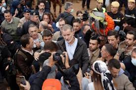 Angry Crowds Hurl Mud at King of Spain as He Visits Town Devastated by Flood