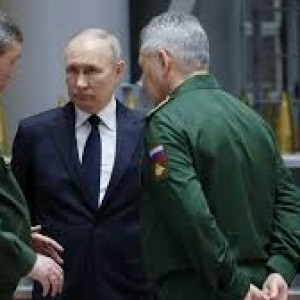putins-top-general-calls-us-military-chief-in-highly-unusual-move-amid-escalation-fears