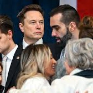 net-worth-of-trump-inauguration-attendees-tops-1-trillion-with-worlds-richest-in-the-crowd