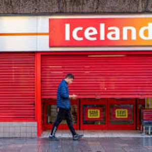 iceland-extends-job-offers-to-redundant-sainsburys-and-morrisons-staff