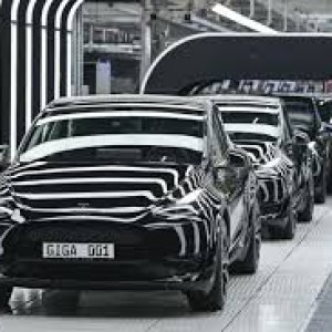 tesla-sales-plummet-across-europe-amid-elon-musk-backlash