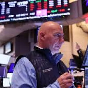 Trump’s Tariff Strategy Sparks Economic Uncertainty and Business Chaos